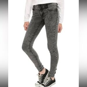 Lovesick Hot Topic 5 Acid Wash Gray Three Button Skinny Jeans Punk Goth Low Rise